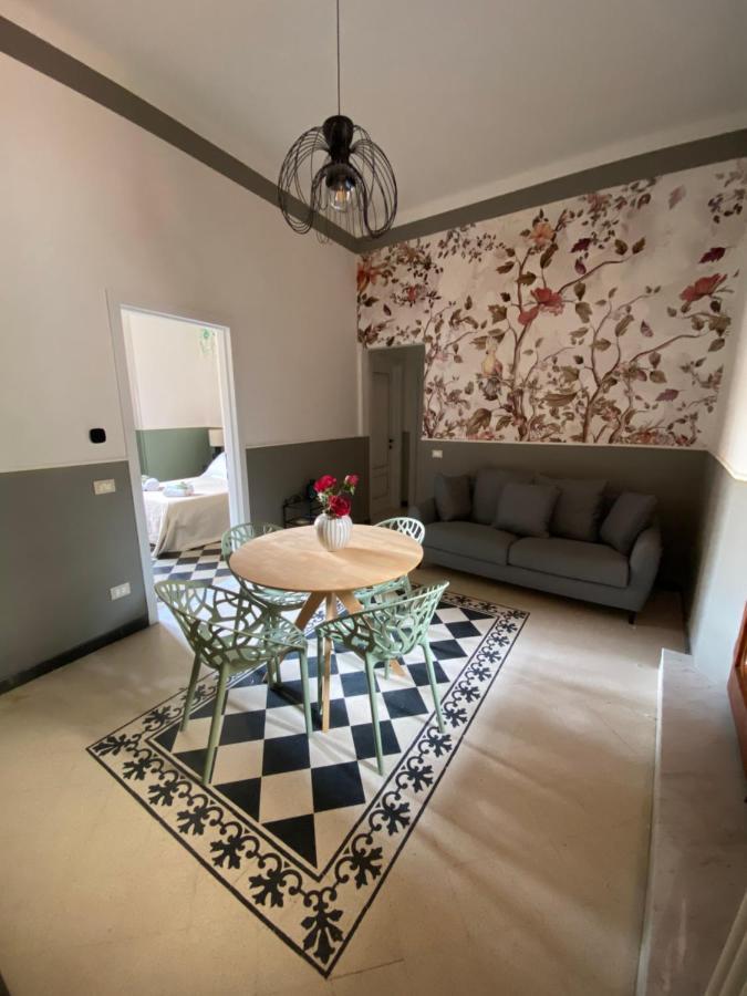 Blom Apartments Pisa Buitenkant foto