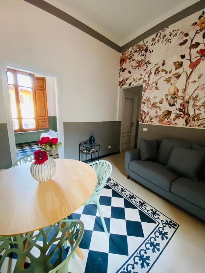 Blom Apartments Pisa Buitenkant foto
