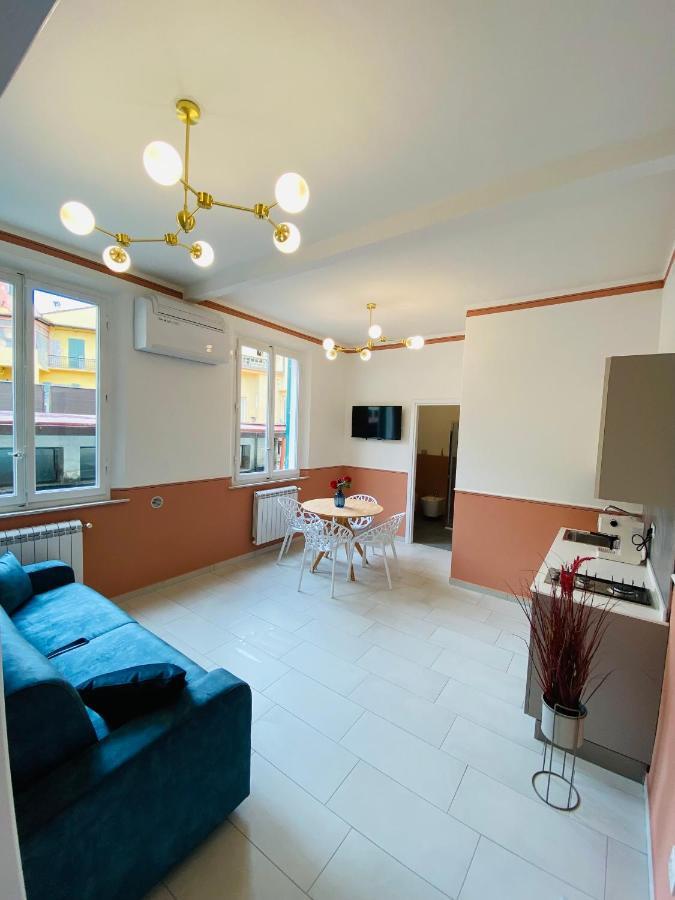 Blom Apartments Pisa Buitenkant foto