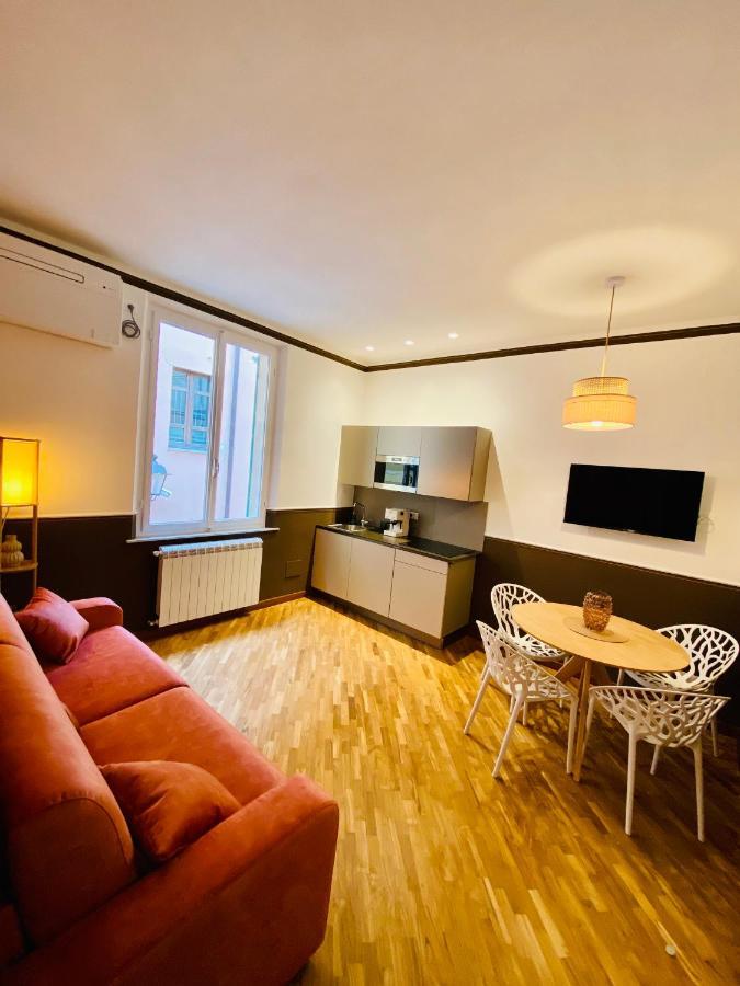 Blom Apartments Pisa Buitenkant foto